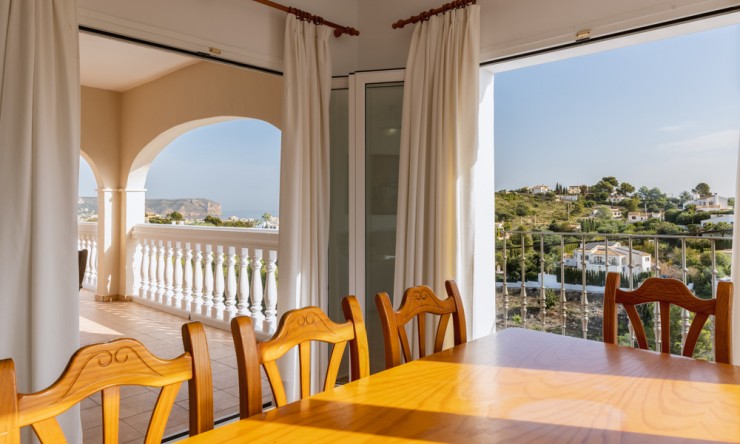 Resale - Villa -
Jávea - adsubia-toscamar