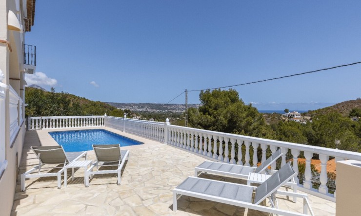 Resale - Villa -
Jávea - adsubia-toscamar