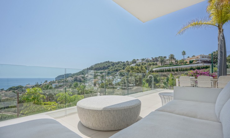 Resale - Villa -
Jávea - Portichol