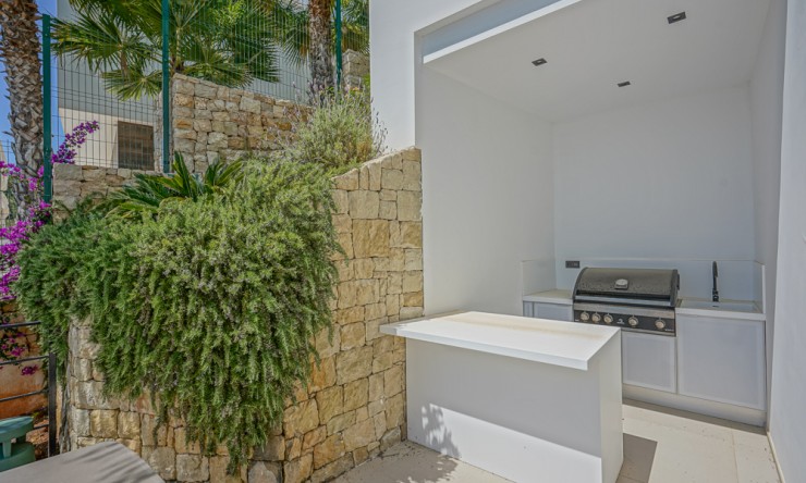 Resale - Villa -
Jávea - Portichol