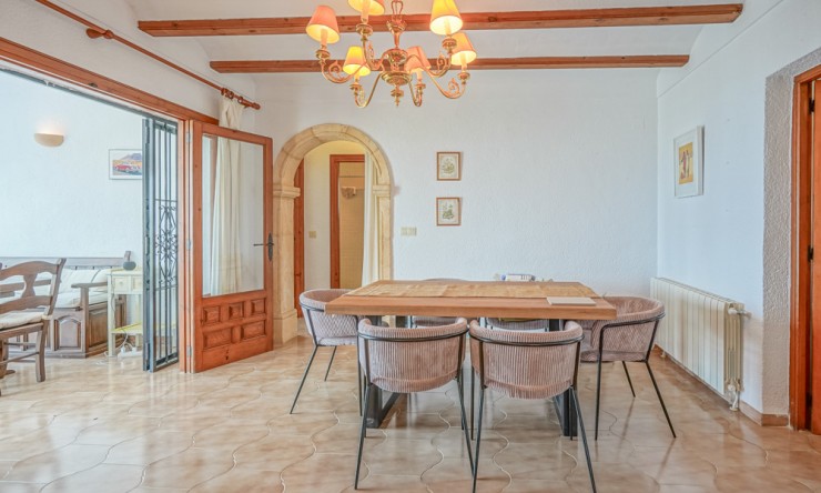 Reventa - Villa -
Jávea - La Granadella