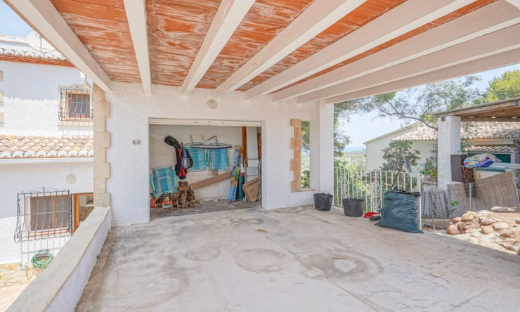 Resale - Villa -
Jávea - La Granadella