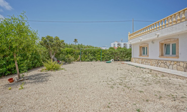 Resale - Villa -
Jávea - Cala Blanca