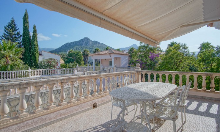 Resale - Villa -
Orba - Aspre