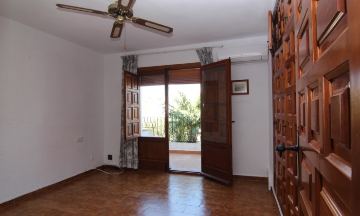 Resale - Villa -
Benissa - Center