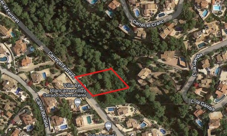 Herverkoop - Plot -
Benissa - Cala Baladrar