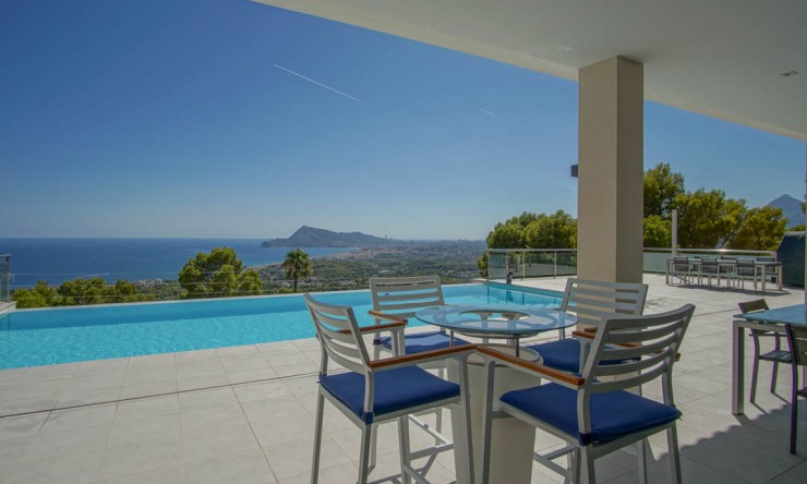 Reventa - Villa -
Altea - Sierra de Altea