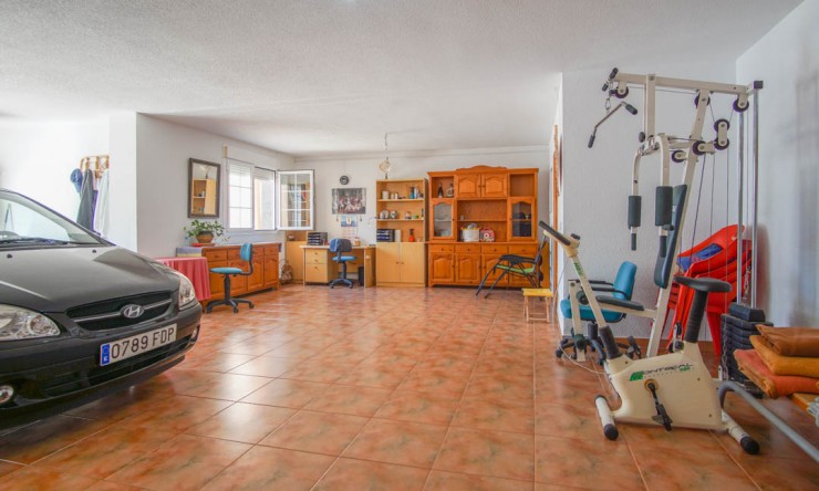 Resale - Villa -
Calpe - Partida La Calalga