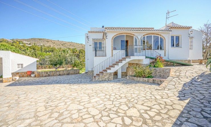 Reventa - Villa -
Jávea - Castellans