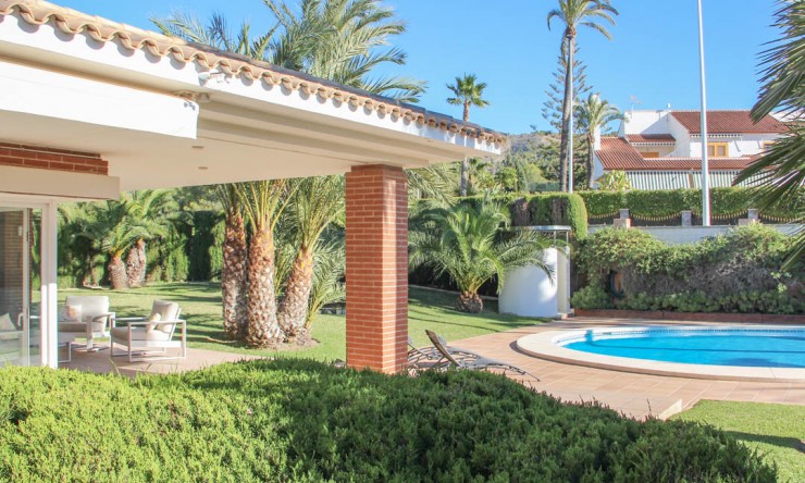 Resale - Villa -
Benidorm - de Napoles