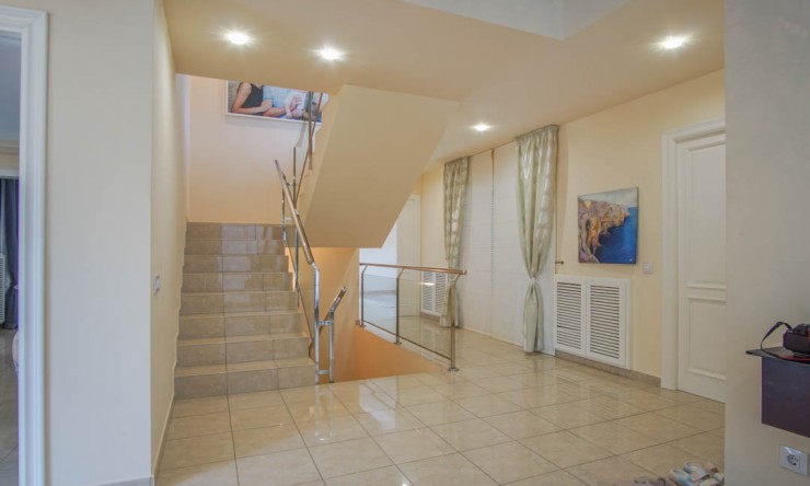 Resale - Villa -
Benidorm - de Napoles