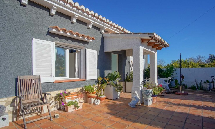 Resale - Villa -
El Vergel - Vergel