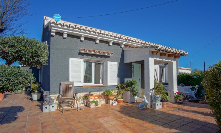 Resale - Villa -
El Vergel - Vergel