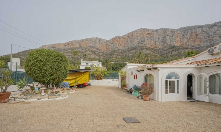 Rynek Wtórny - Willa -
Jávea - Ermita