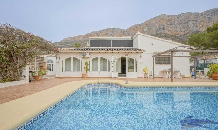 Reventa - Villa -
Jávea - Ermita