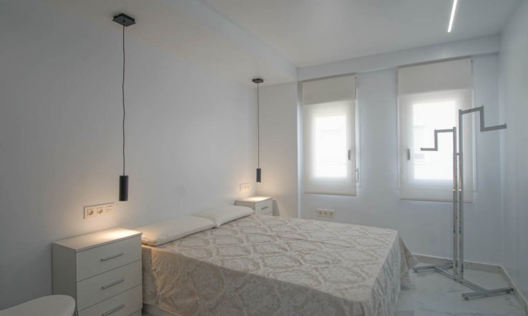 Revente - Appartement -
Benidorm - Playa Poniente