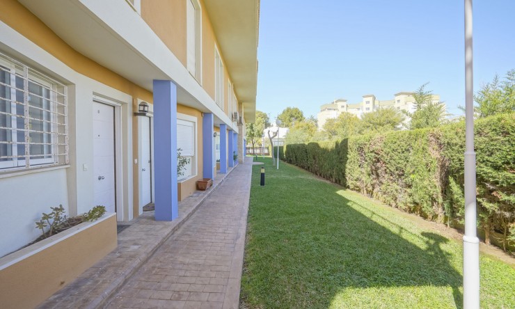 Resale - Apartment -
Jávea - Cala Blanca