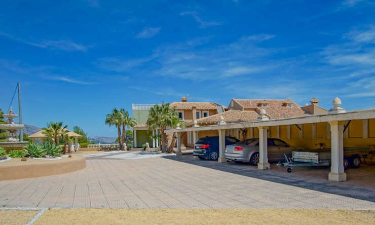 Resale - Villa -
La Nucía - Sierra Verde