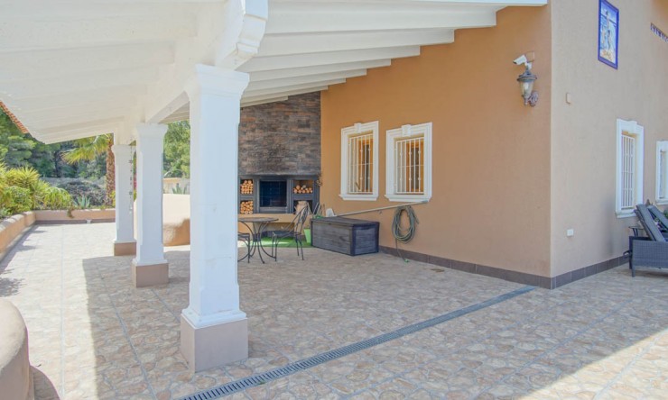 Resale - Villa -
La Nucía - Sierra Verde