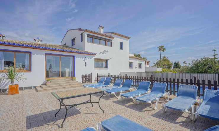 Herverkoop - Villa -
Teulada - La Fustera