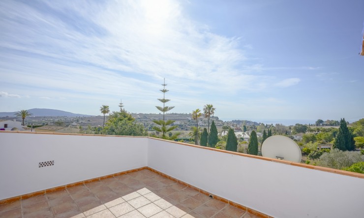 Resale - Villa -
Teulada - La Fustera