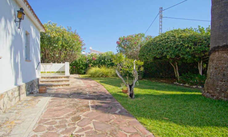 Resale - Villa -
Denia - Santa Paula