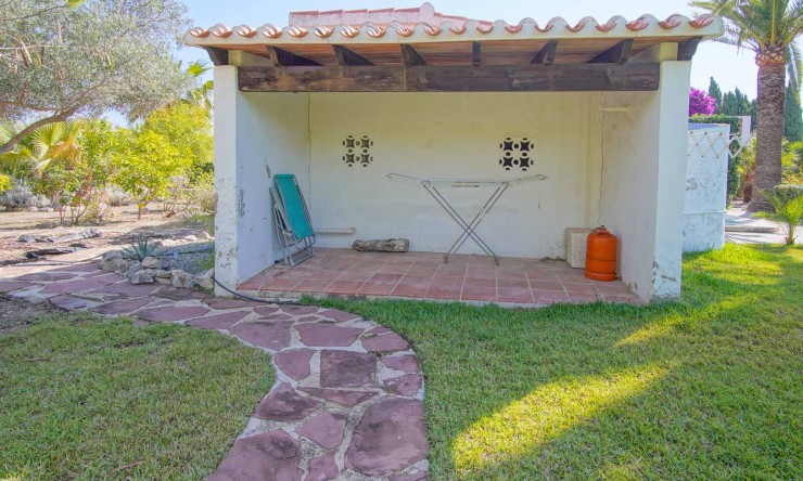 Resale - Villa -
Denia - Santa Paula