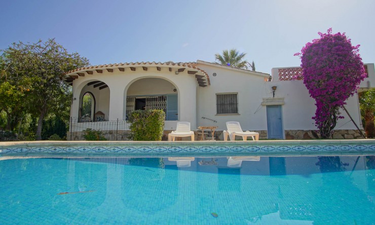 Resale - Villa -
Denia - Santa Paula