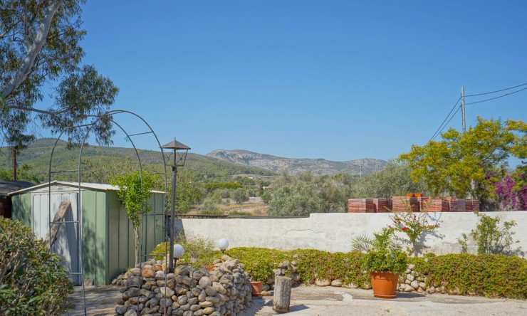 Resale - Villa -
Jávea - Tarraula