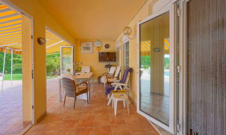 Resale - Villa -
Els Poblets - Center