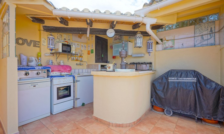 Resale - Villa -
Els Poblets - Center