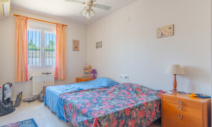 Resale - Villa -
Benitachell - Les Fonts