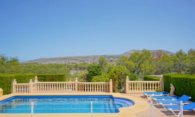 Resale - Villa -
Benitachell - Les Fonts