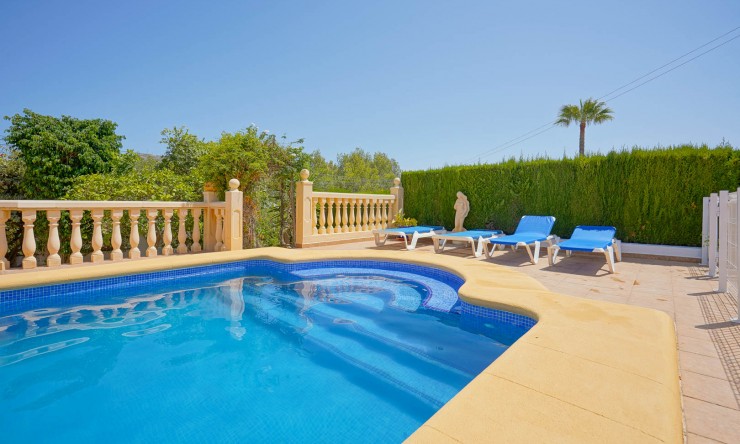 Resale - Villa -
Benitachell - Les Fonts