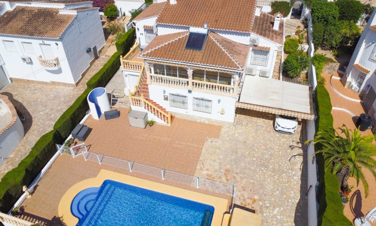 Resale - Villa -
Benitachell - Les Fonts