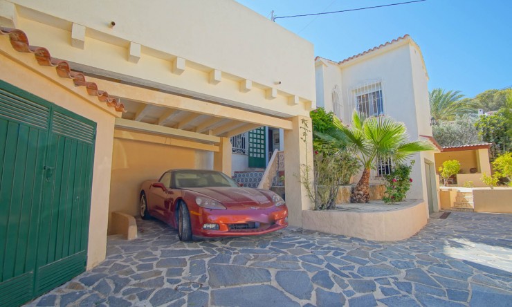 Resale - Villa -
Benissa - San Jaime