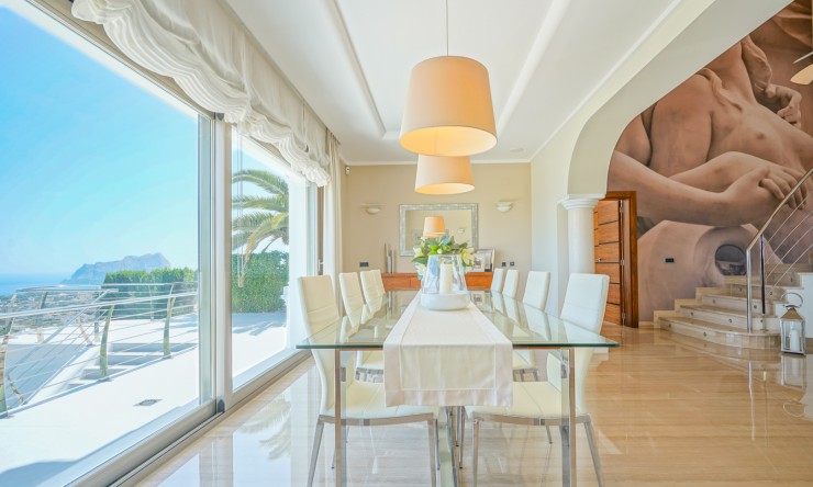 Resale - Villa -
Benissa - Fustera