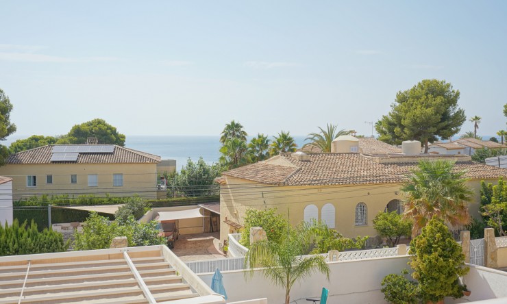 Resale - Villa -
Calpe - Partida Calalga