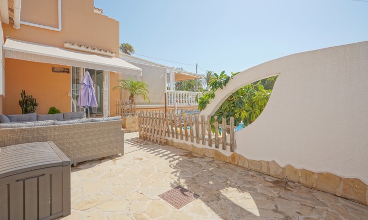 Resale - Villa -
Calpe - Partida Calalga