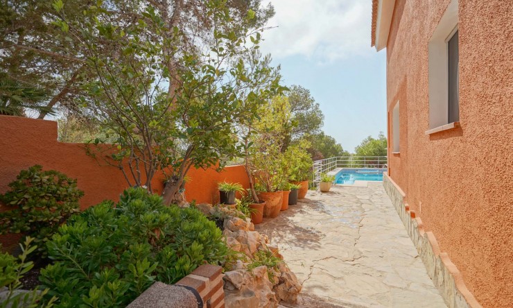 Resale - Villa -
Benitachell - Cumbre del Sol