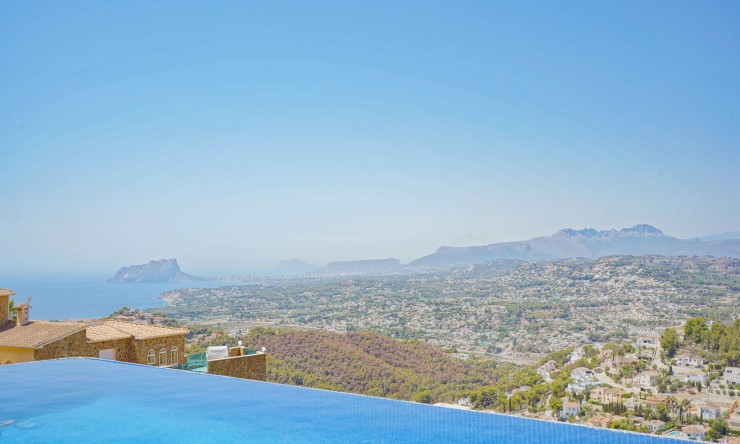 Resale - Villa -
Benitachell - Cumbre del Sol