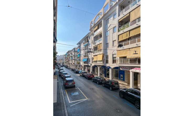 Resale - Apartment -
Altea