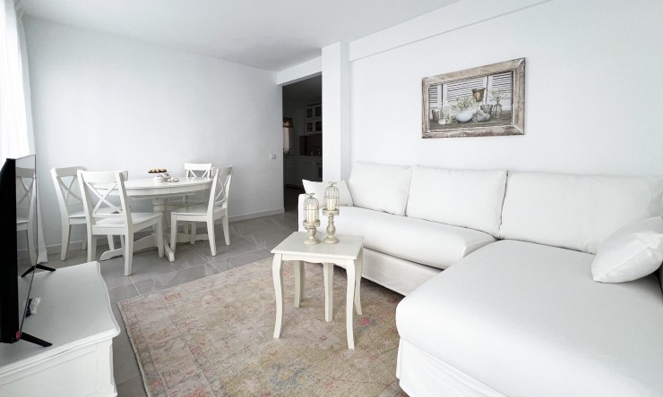 Resale - Apartment -
Altea