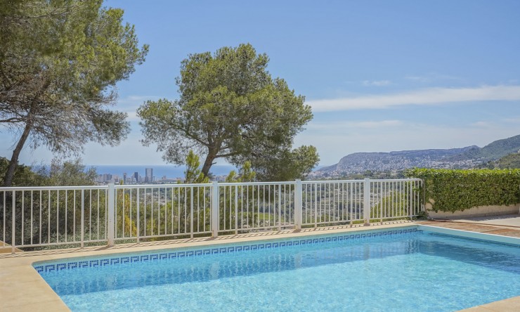 Wiederverkauf - Villa -
Calpe - La Empedrola