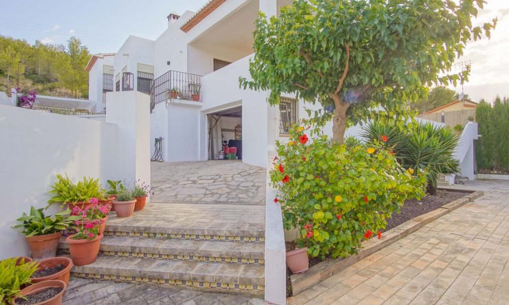 Resale - Villa -
Denia - Las Rotas