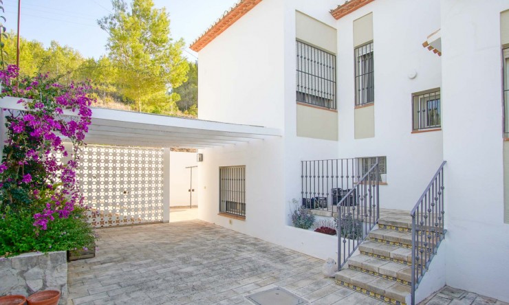 Reventa - Villa -
Denia - Las Rotas