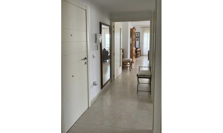 Resale - Apartment -
Jávea - Montanar