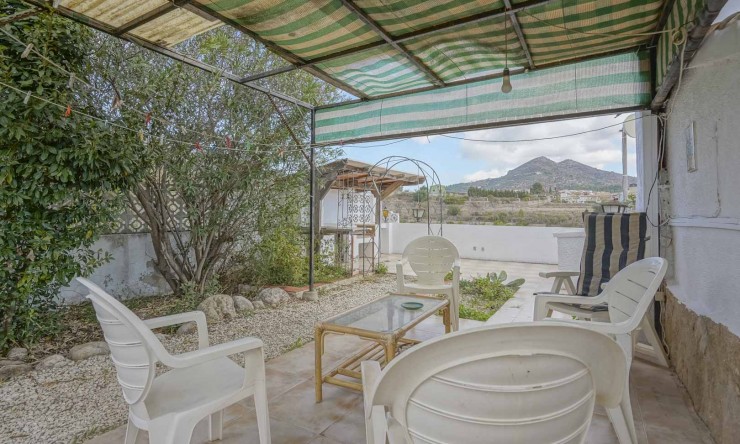 Resale - Villa -
Alcalalí - Vereda Park