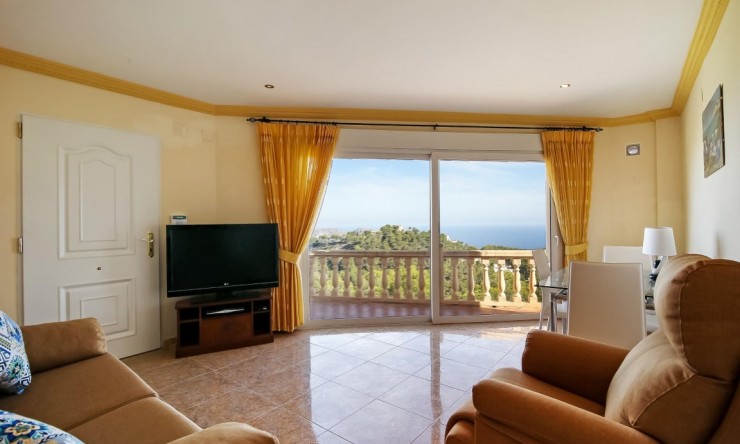 Reventa - Villa -
Moraira - Benimeit