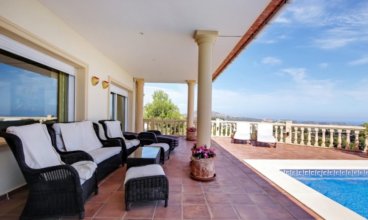 Wiederverkauf - Villa -
Moraira - Benimeit